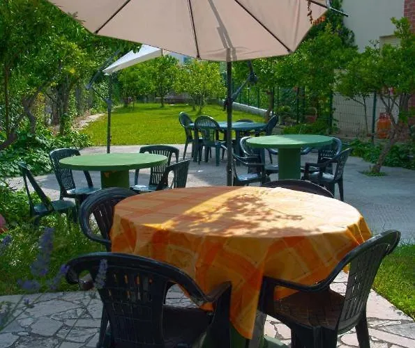 Apartamento Leo Podstrana